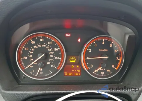 2013 BMW 328 Xi z USA, uszkodzony, nr VIN WBAKF3C5XDJ385810